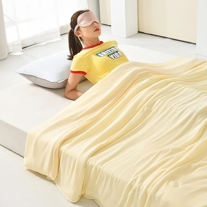 Couette d'été Soie Glacée Jaune Éclatant