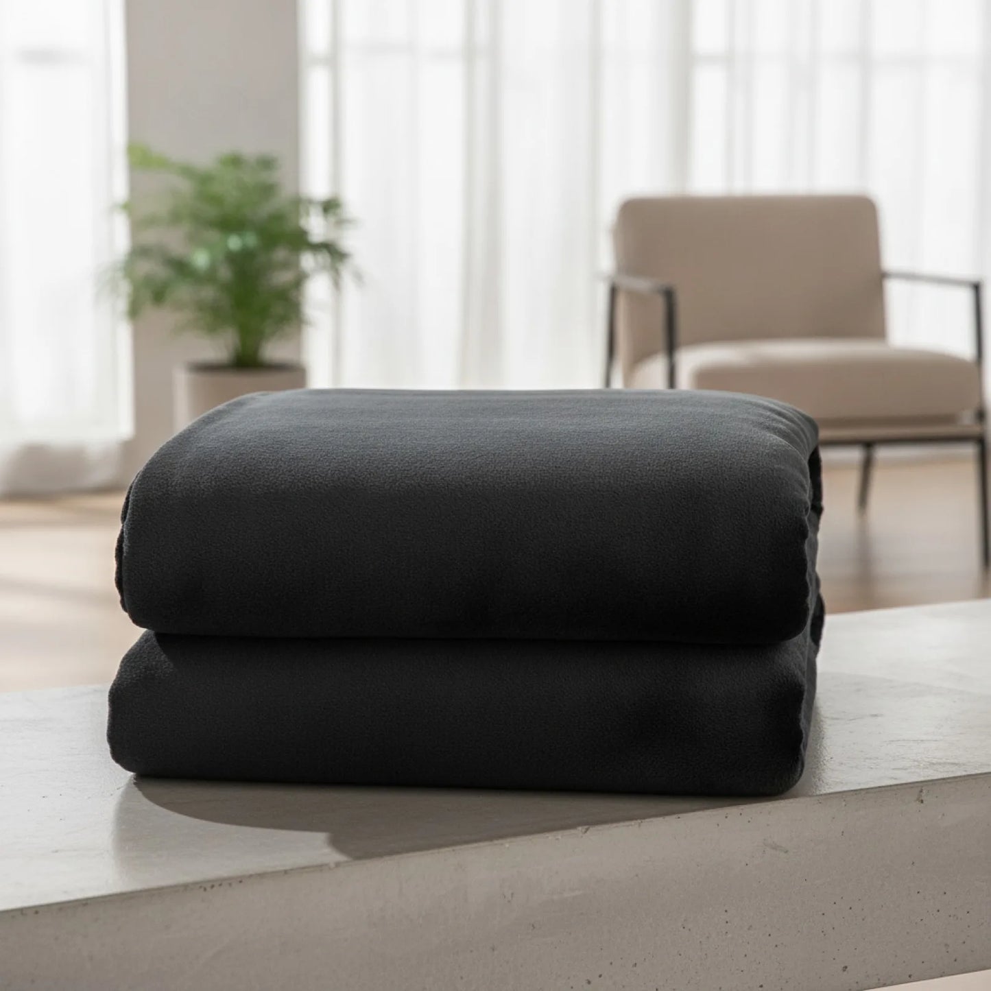 Couverture Peluche Farley Noire Douceur & Chaleur